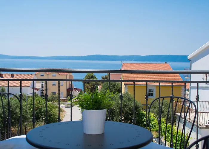 Flynn Διαμέρισμα